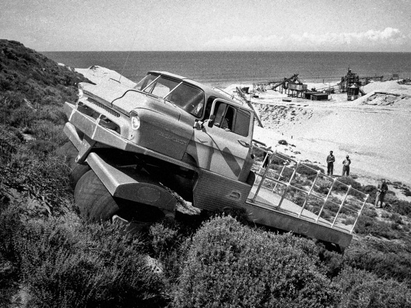 9. Albee Rolligon Transporter Prototype '1957