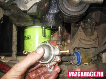 Бензонасос на ВАЗ 2107 с карбюратором: как выбрать и заменить