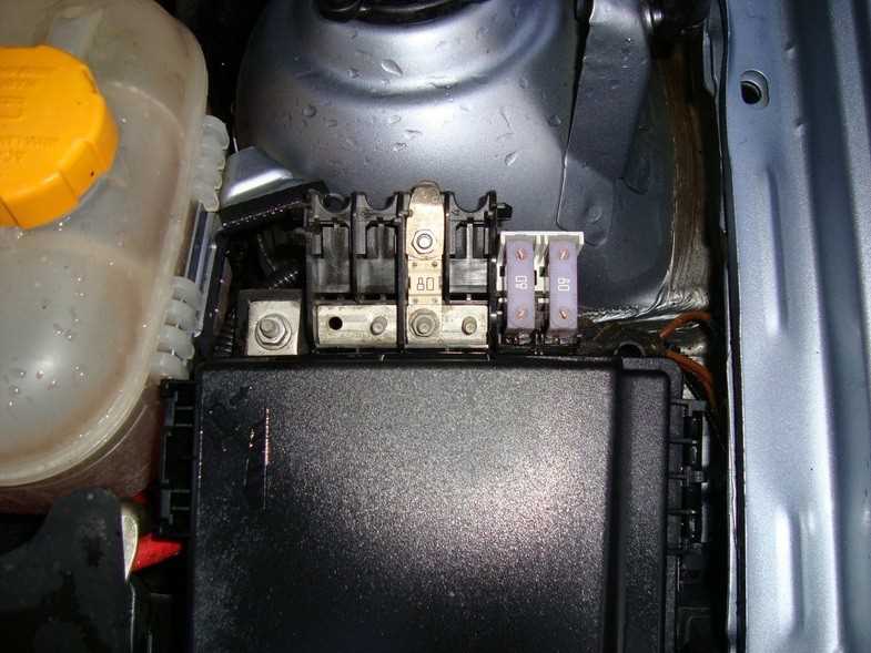 Блок предохранителей Opel Astra N: особенности, схема расположения и замена (2021) - купить онлайн