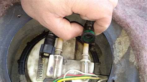 Как правильно заменить топливный насос: подробная инструкция для автомобилистов Как правильно заменить топливный насос: подробная инструкция для автомобилистов