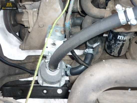 Как установить подогреватель двигателя 220в на Тойоту в домашних условиях: пошаговая инструкция