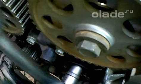 Натяжной ролик ремня ГРМ: устройство, принцип работы, замена и ремонт Натяжной ролик ремня ГРМ: устройство, принцип работы, замена и ремонт