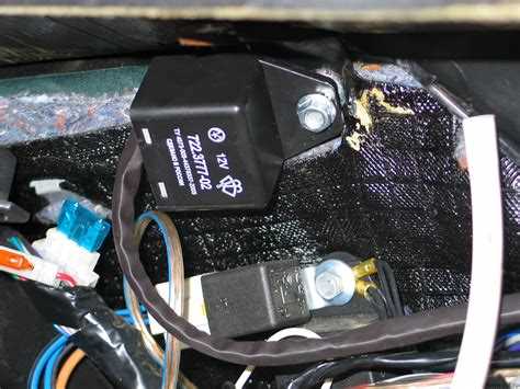 Замена неисправного реле дворников