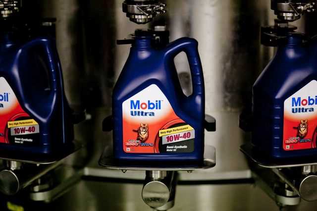 Подбор моторного масла Mobil: как выбрать оптимальный вариант Подбор моторного масла Mobil: как выбрать оптимальный вариант