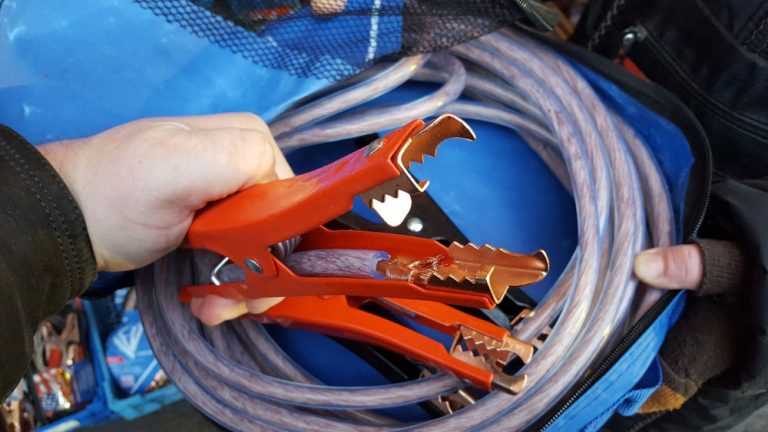 Провода для прикуривания авто: как выбрать и использовать Провода для прикуривания авто: как выбрать и использовать