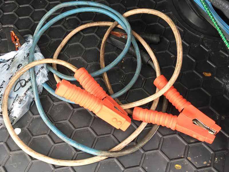 Провода для прикуривания автомобиля: как выбрать и использовать правильно Провода для прикуривания автомобиля: как выбрать и использовать правильно