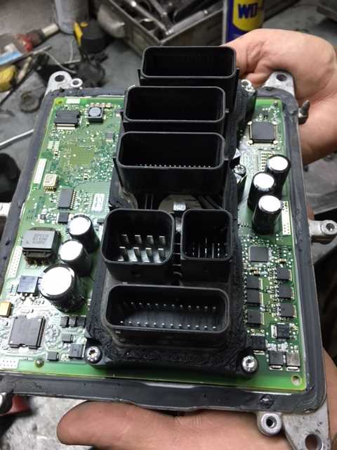 Ремонт блоков управления двигателем в автосервисе: цены и сроки