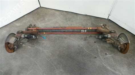 Ремонт задней балки Peugeot 206: все о способах и стоимости Ремонт задней балки Peugeot 206: все о способах и стоимости