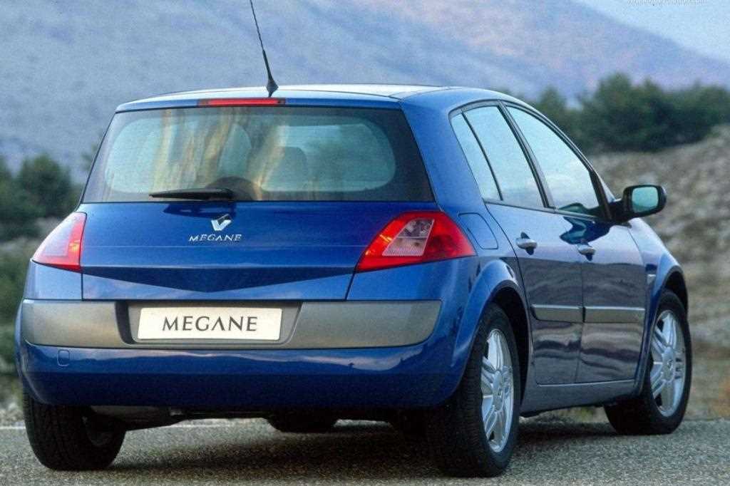 Рено Меган Сценик: описание моделей, особенности, характеристики