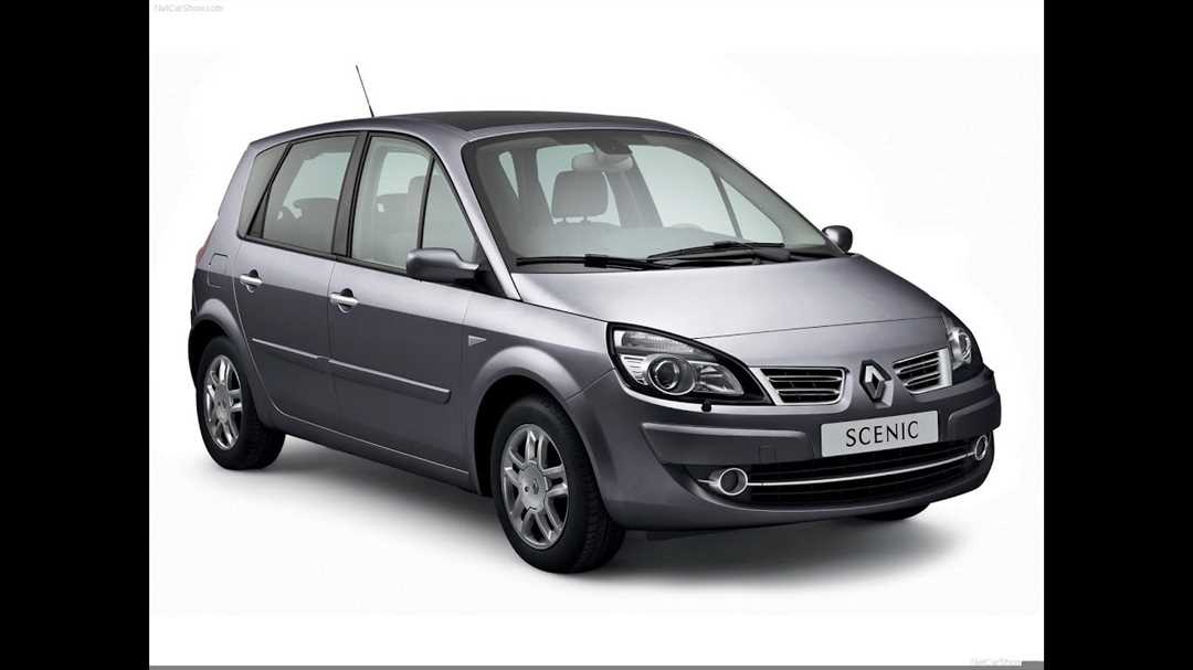Рено Сценик 2: описание модели, характеристики и особенности автомобиля