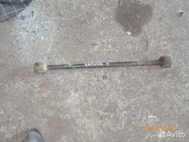 Тойота Карина Е: стильная и универсальная модель