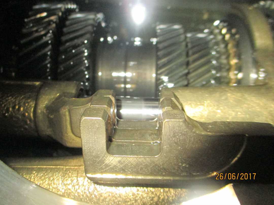 Трос переключения передач: проблемы, ремонт и замена Трос переключения передач: проблемы, ремонт и замена